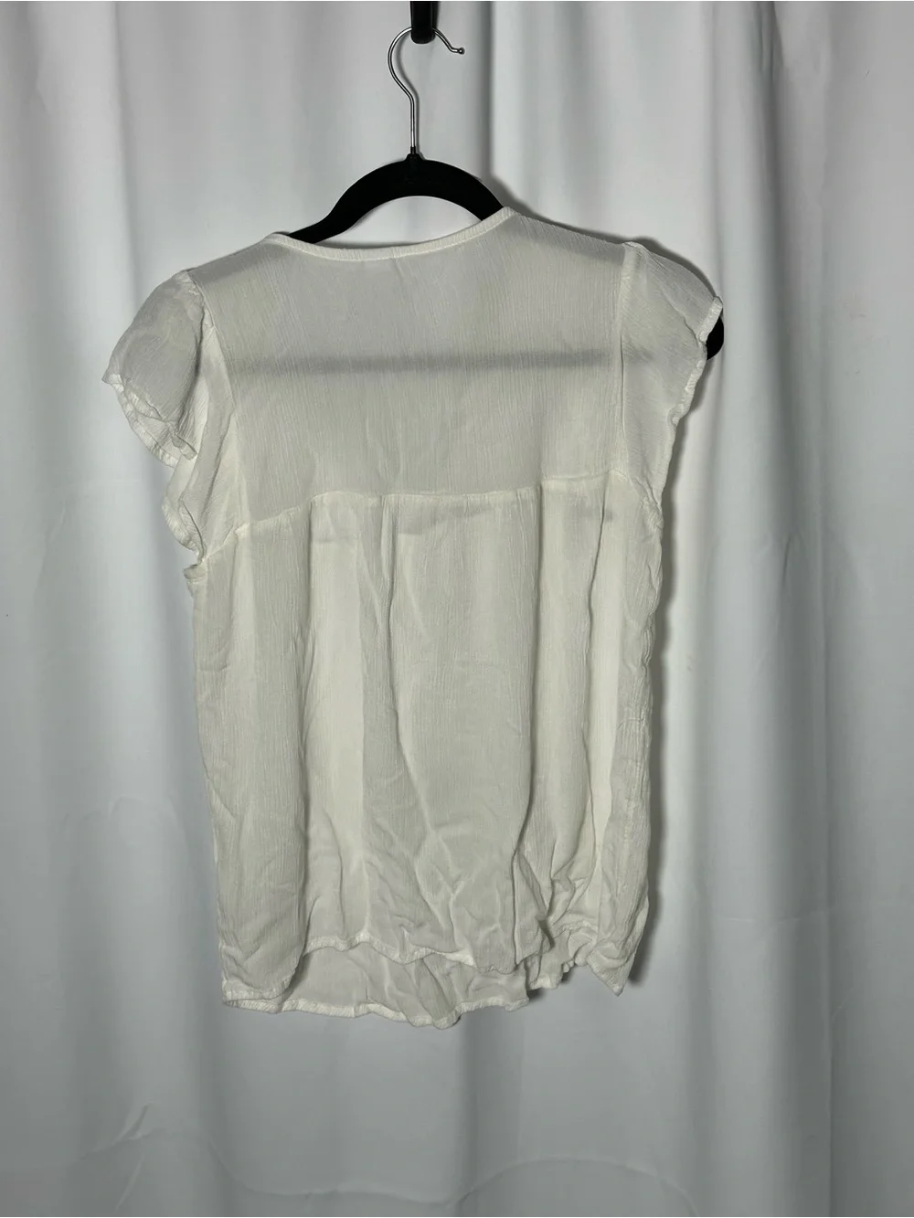 Old Navy lightweight cream